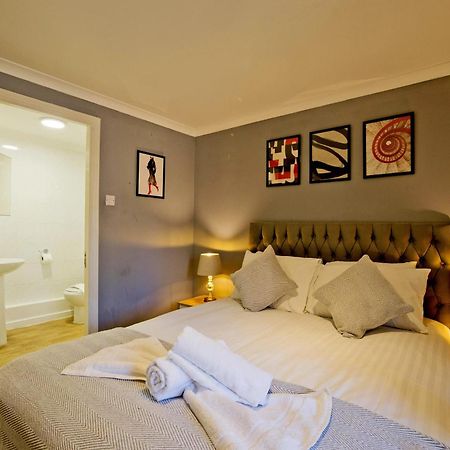 Imperial Meridian Place Apartment Лондон Екстер'єр фото