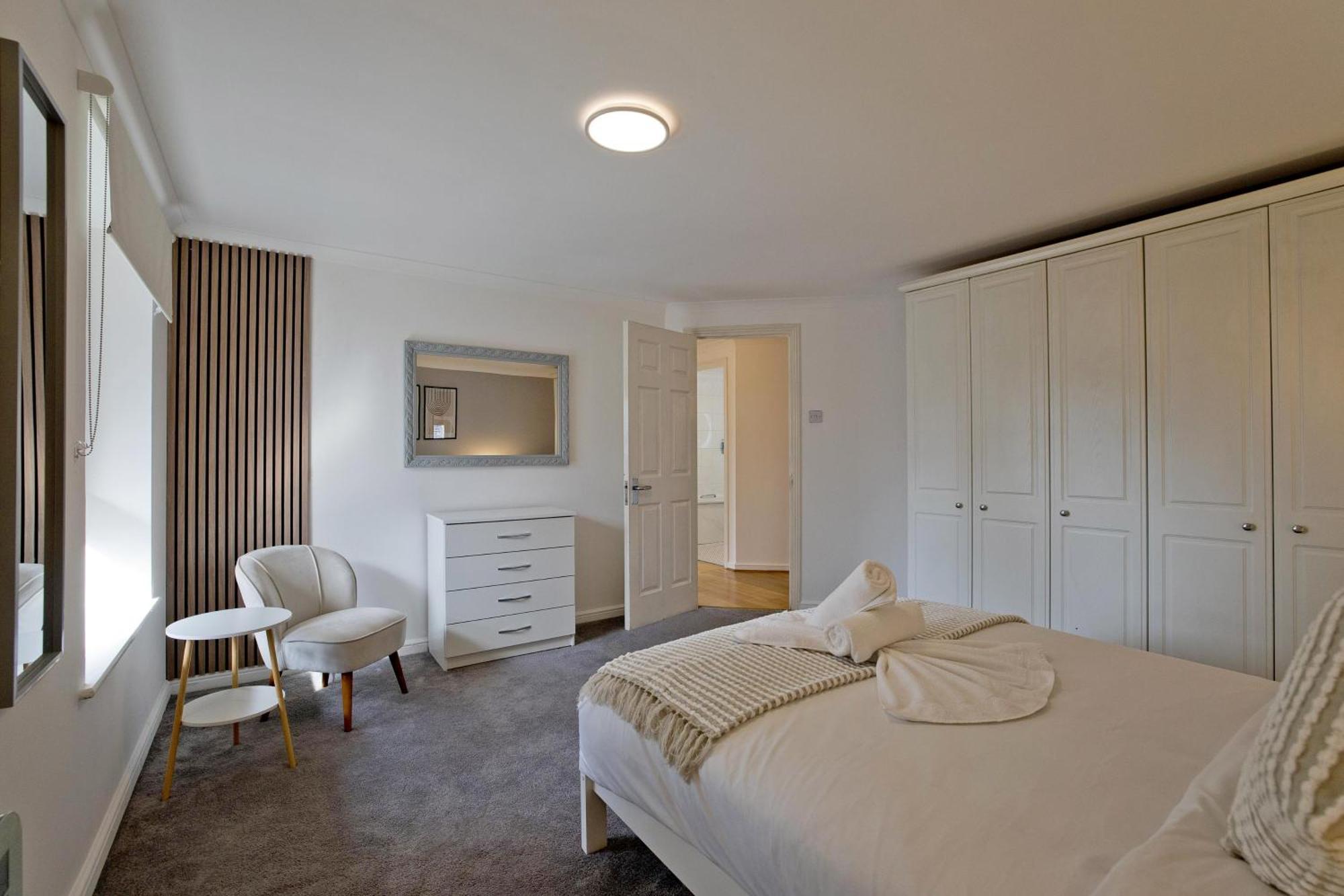 Imperial Meridian Place Apartment Лондон Екстер'єр фото
